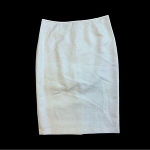 Le Suit Elegant White Pencil Skirt